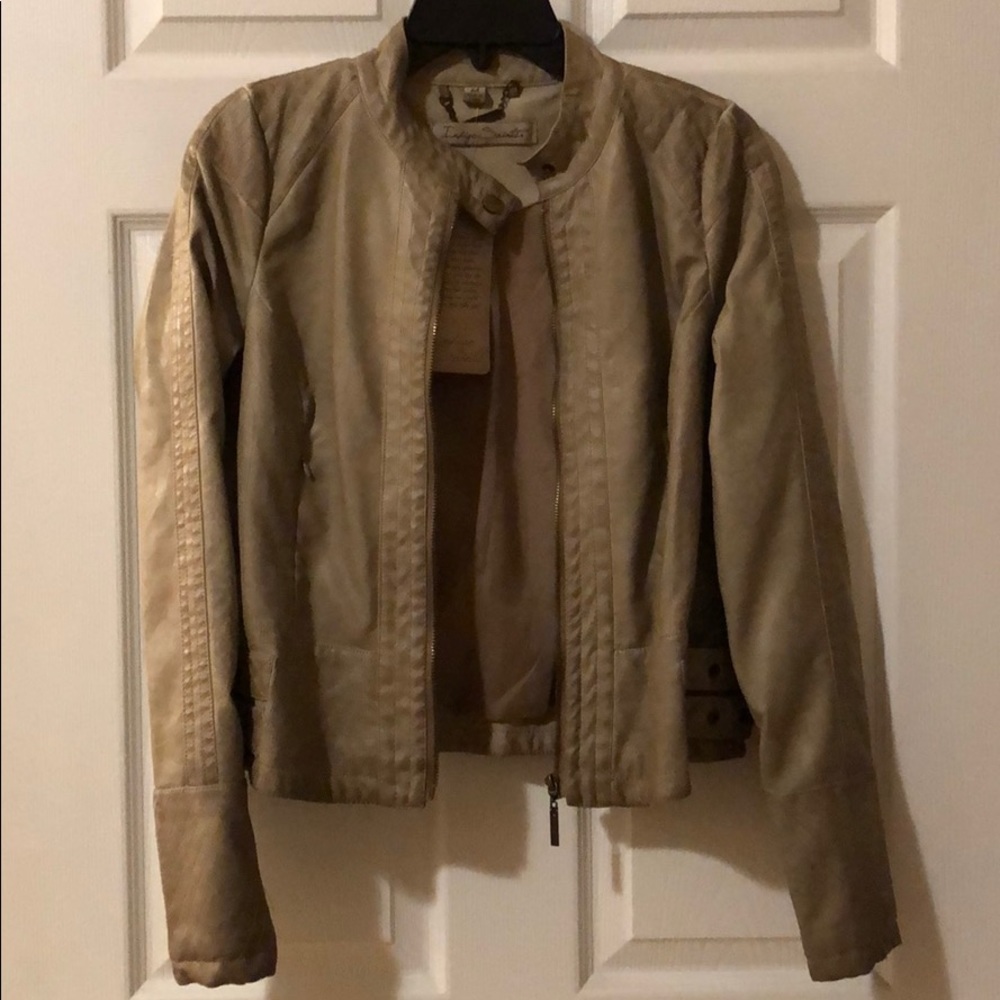 Brand new tan Indigo Saints‎ bomber jacket size med